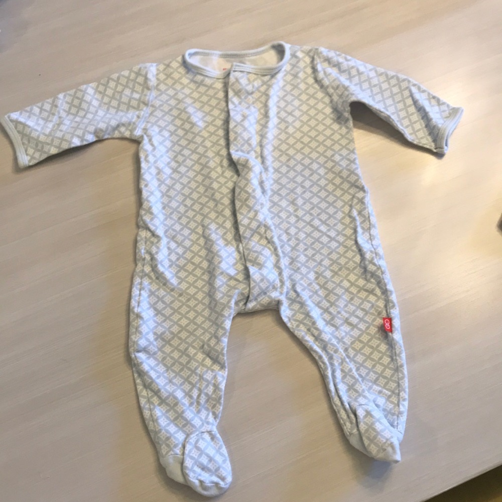 Magnet Me boy suit!
